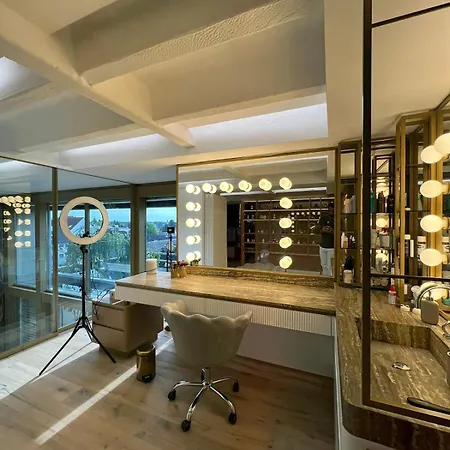Apartament Penthouse Mit Innenpool, Sauna Und Fitnessraum Frankfurt nad Menem