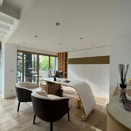 Apartmán Penthouse Mit Innenpool, Sauna Und Fitnessraum